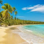 Découverte de la magnifique plage de Vai : un joyau naturel à explorer